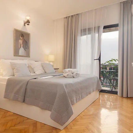 Apartments Bose Makarska Exterior photo